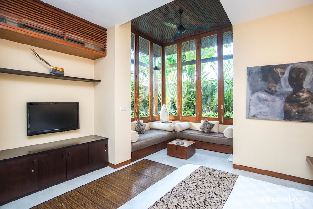 The Elysian Boutique Villa Hotel 27/50