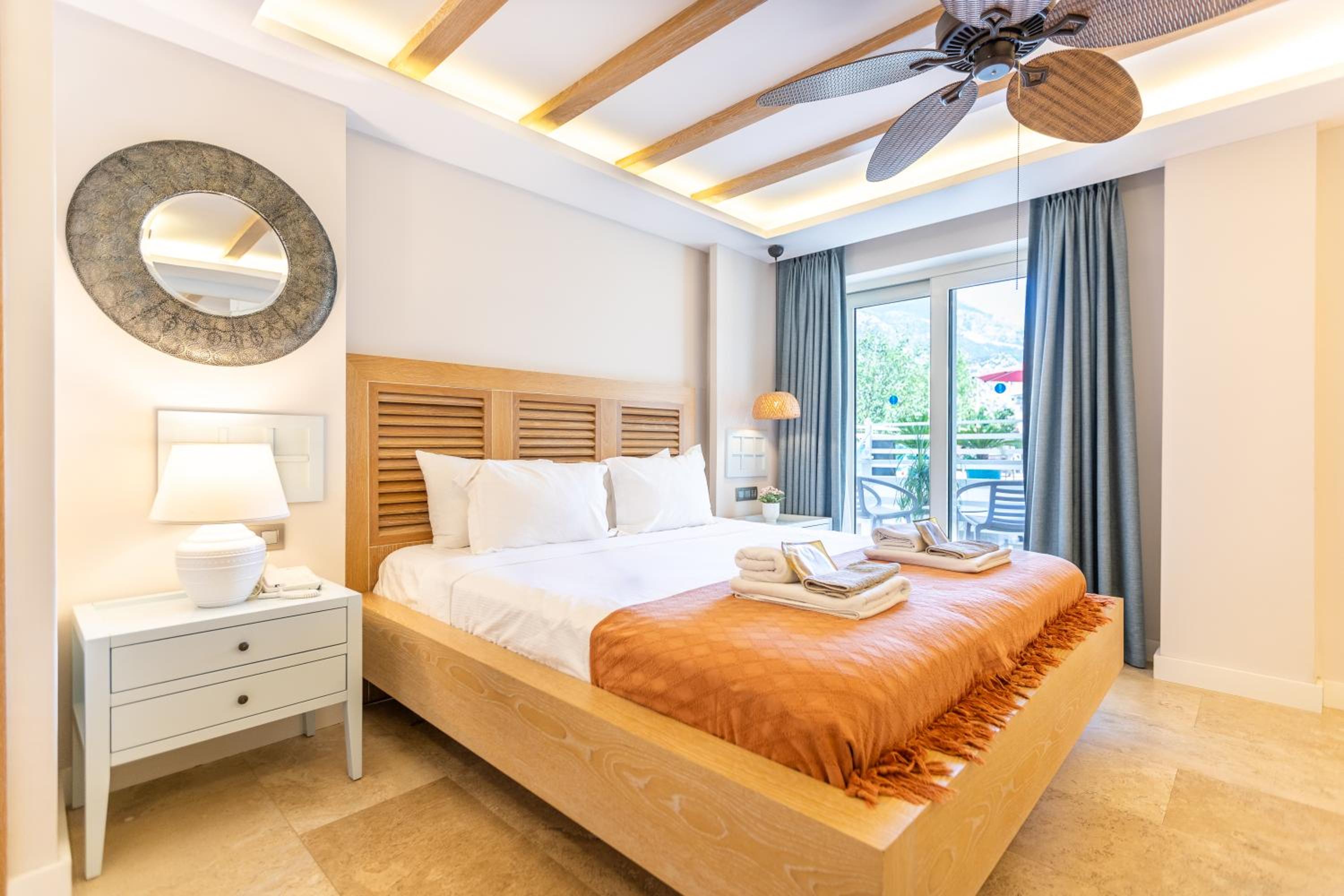 Budget, Double Bed