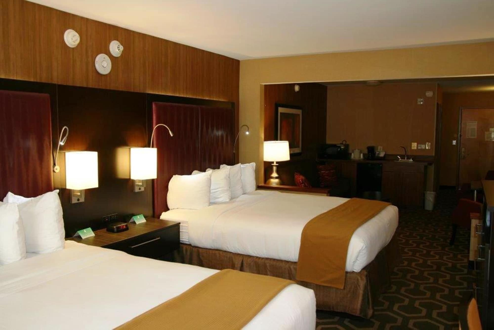 rooms