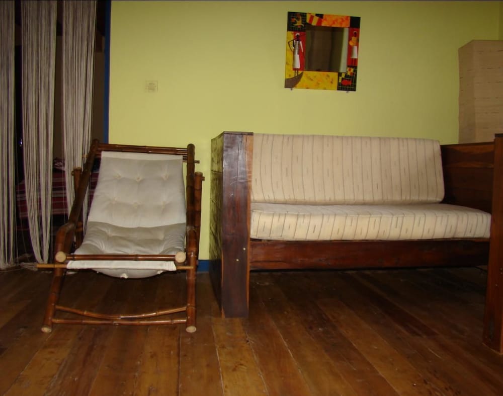 Reva Castel 6/50