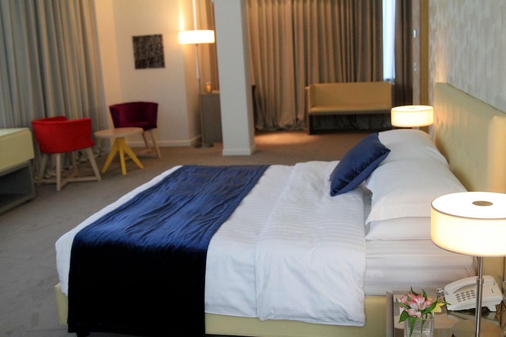 Best Western Premier Ark Hotel 15/32