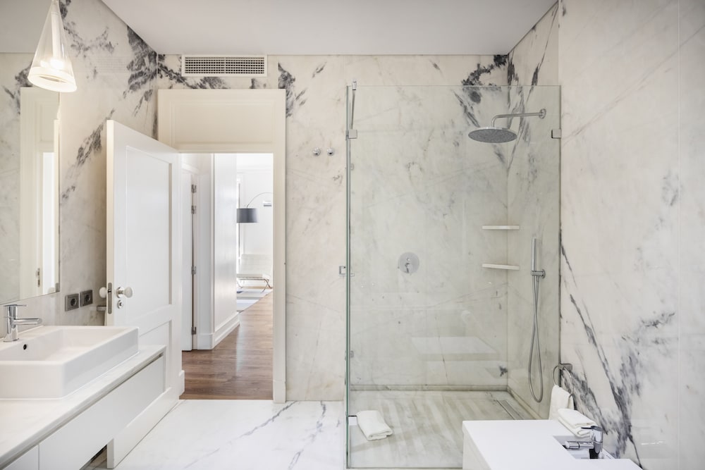 Chiado Trindade - Lisbon Best Apartments 33/37