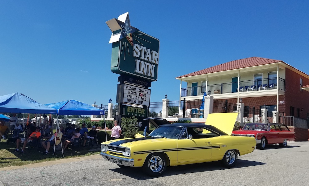 Star Inn Biloxi 4/37