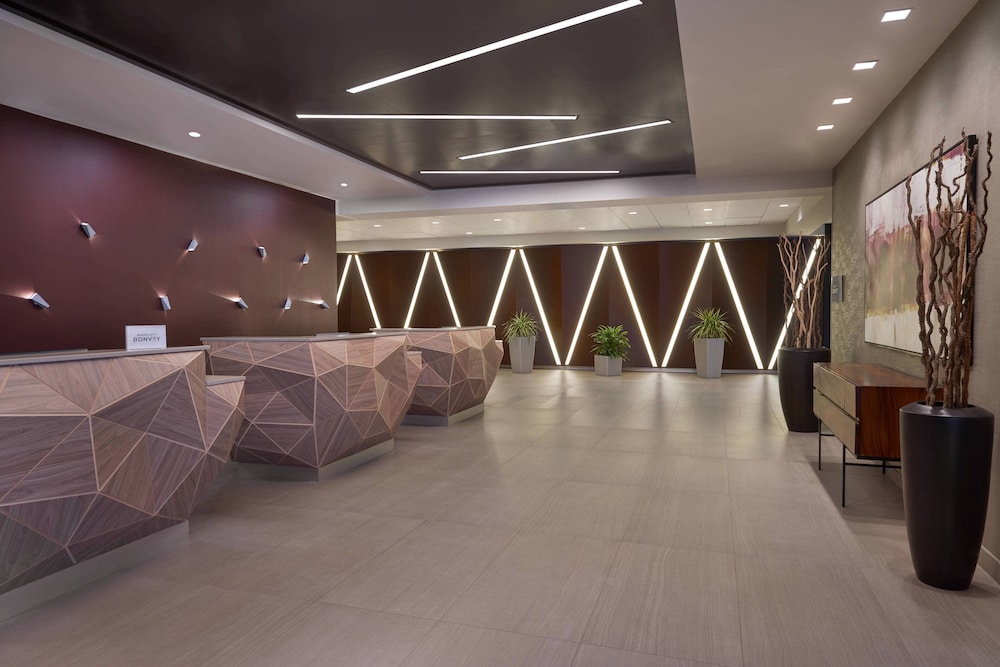 Courtyard by Marriott Oshawa 6/54