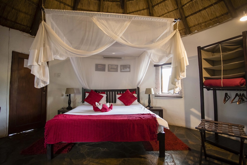Ku Sungula Safari Lodge 4/42