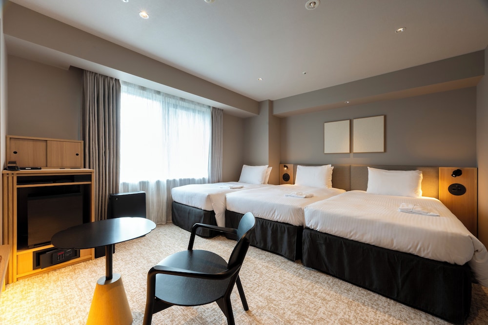 Renovated, 3 Beds