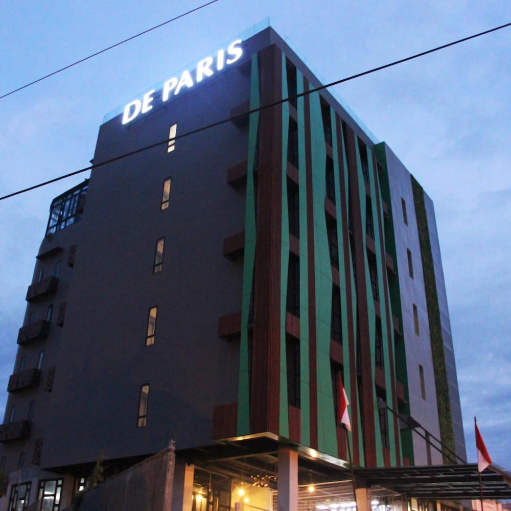 De Paris Hotel 2/47