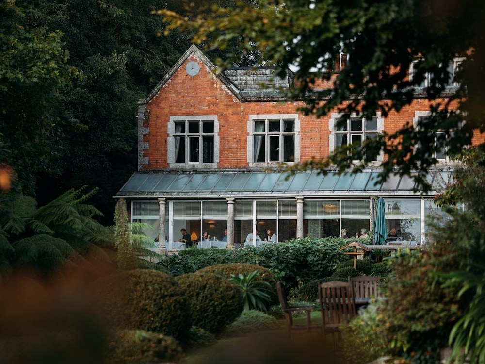 Meudon Hotel 4/50