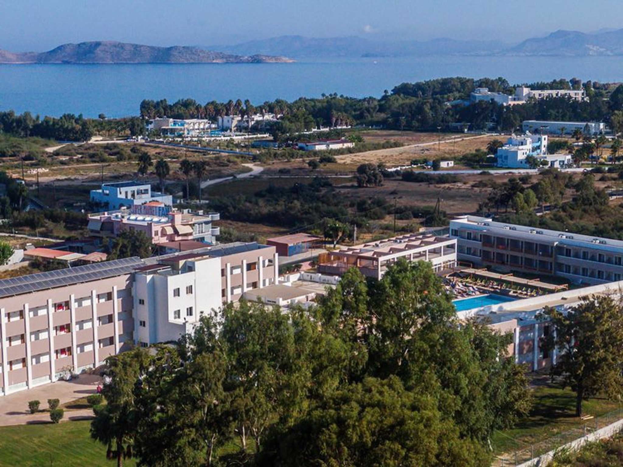 Aegean Bay Hotel 71/76