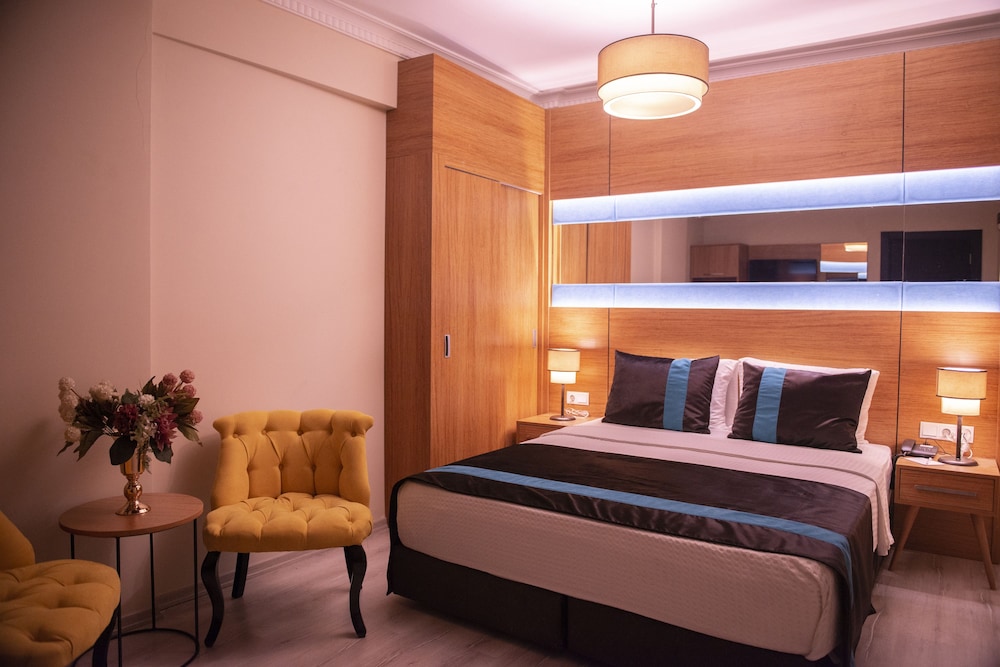 Karamans Sirkeci Suites Hotel 7/26