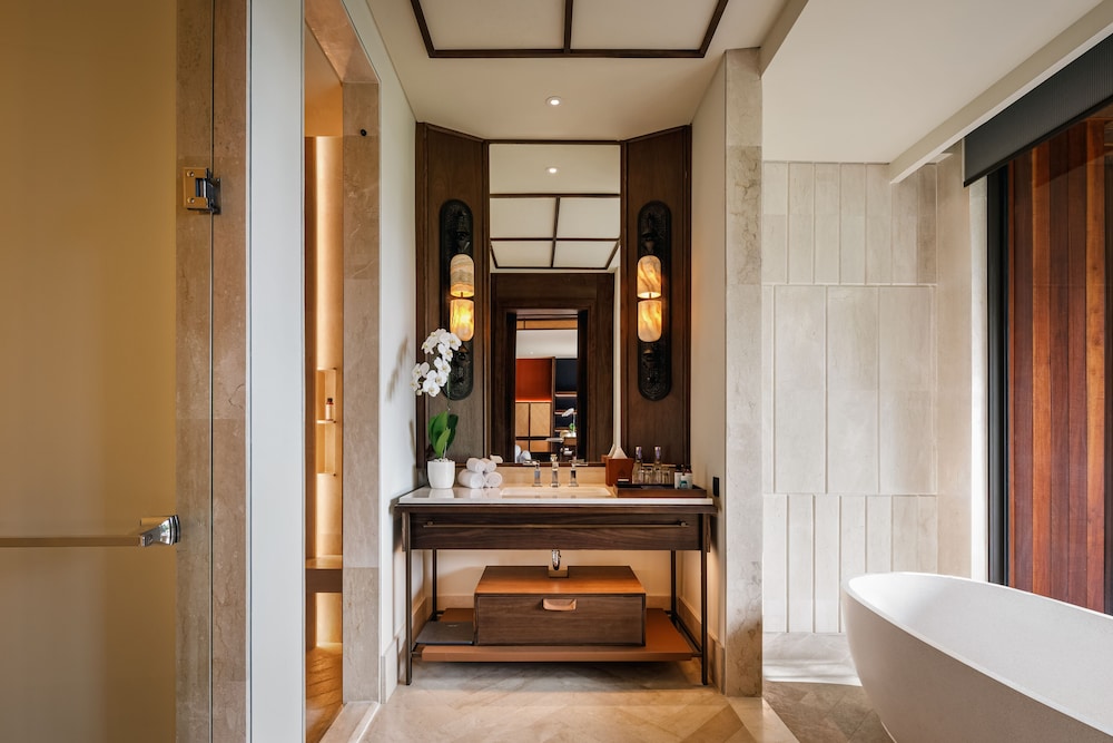 The Meru Sanur 46/49