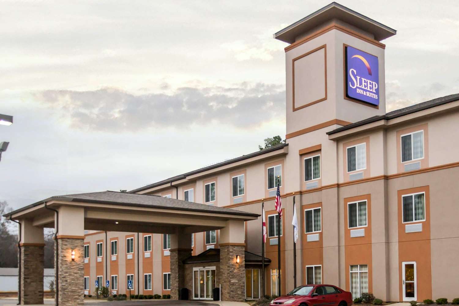 Sleep Inn & Suites Marion - Military Institute 2/43