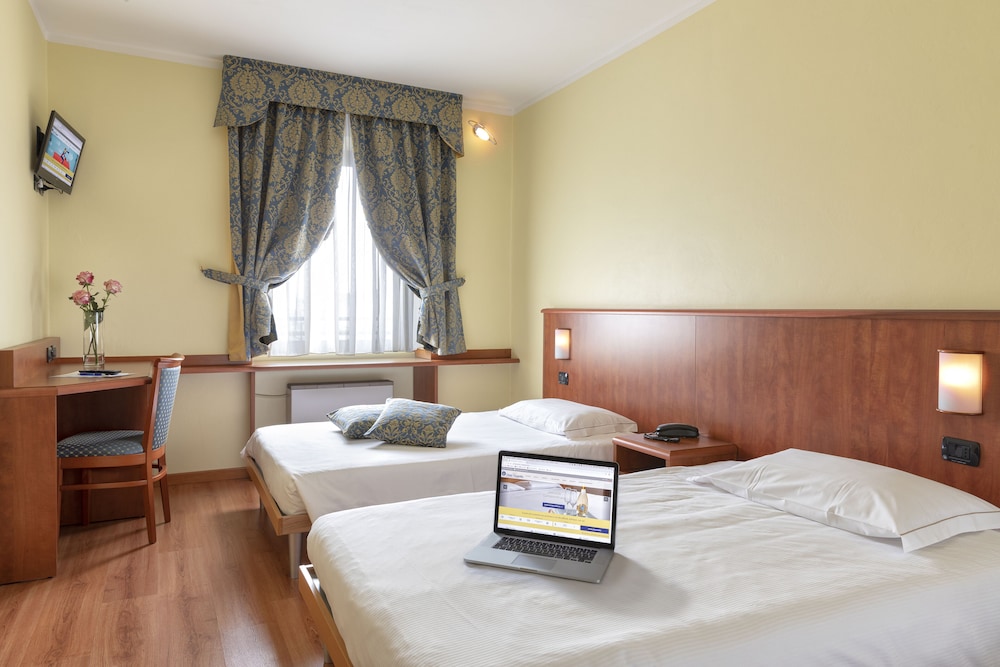 SUPERIOR, 2 QUEEN BEDS