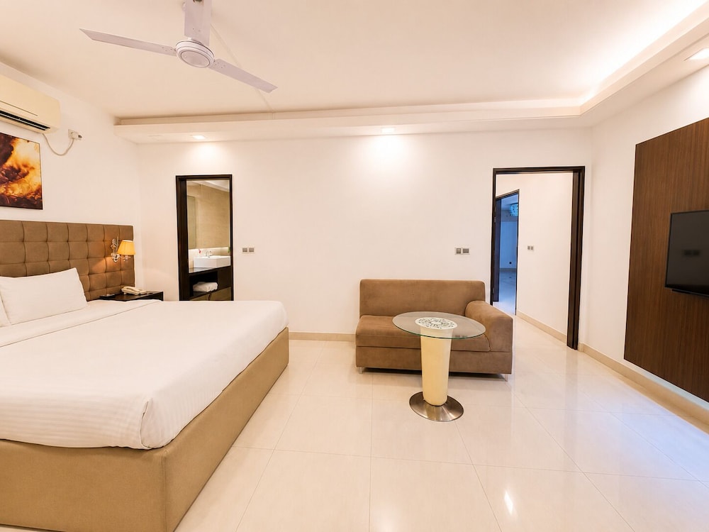 Executive, Suite, King Bed
