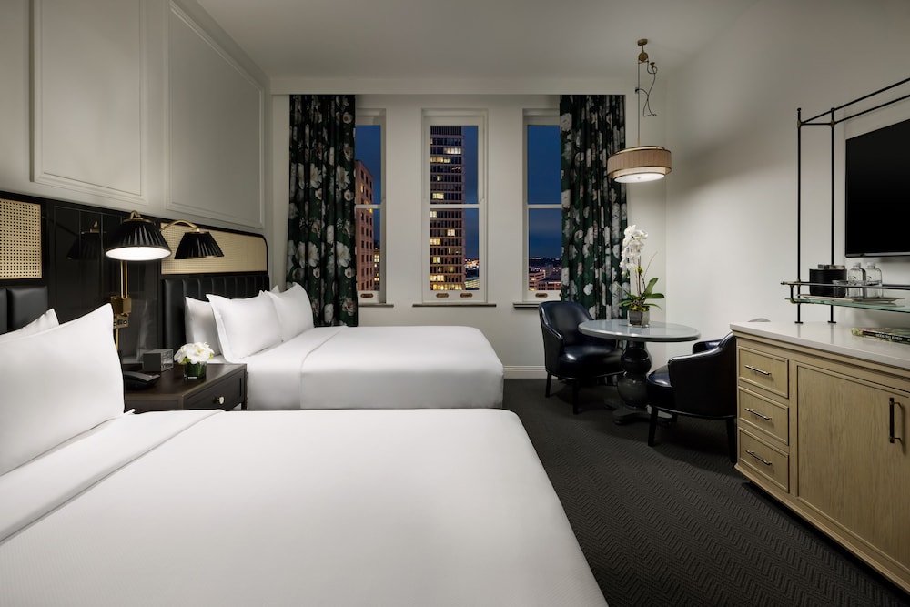 The Candler Hotel Atlanta Curio Collection by Hilton 14/55
