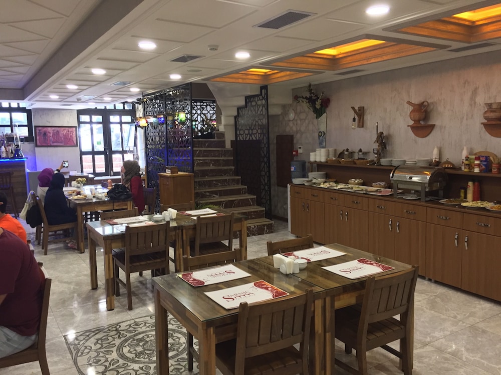 Sarnic Hotel and Sarnic Premier Hotel 33/50