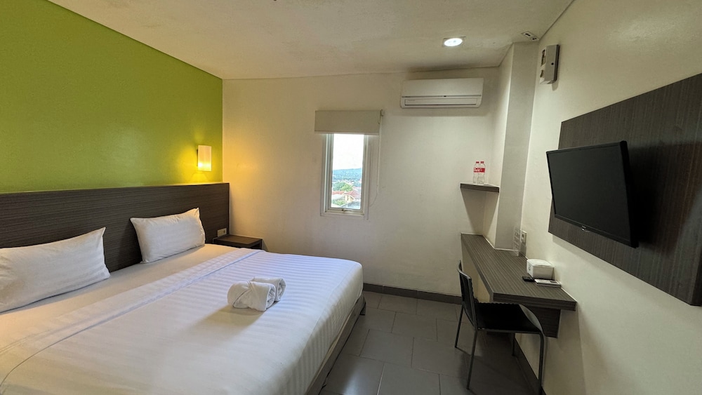 IZI Hotels 25/58