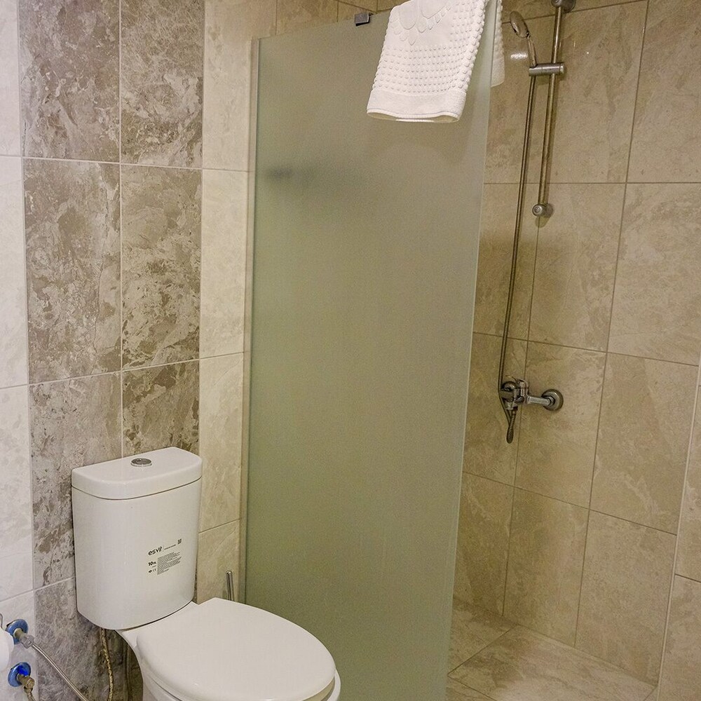 Rekab Otel Eskisehir 34/36