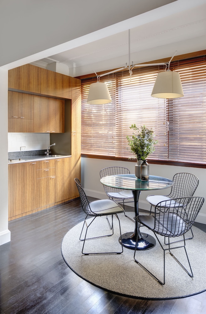 Regents Court Apartments 29/50