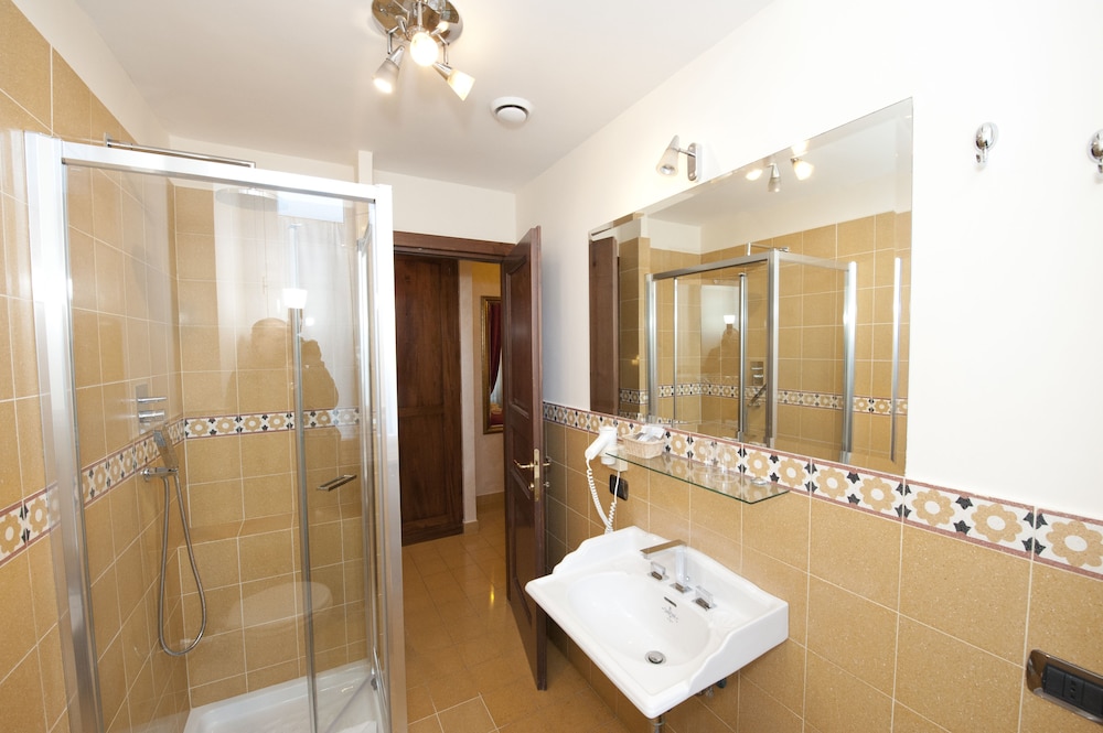 Aelius B&B By Roma Inn 10/52