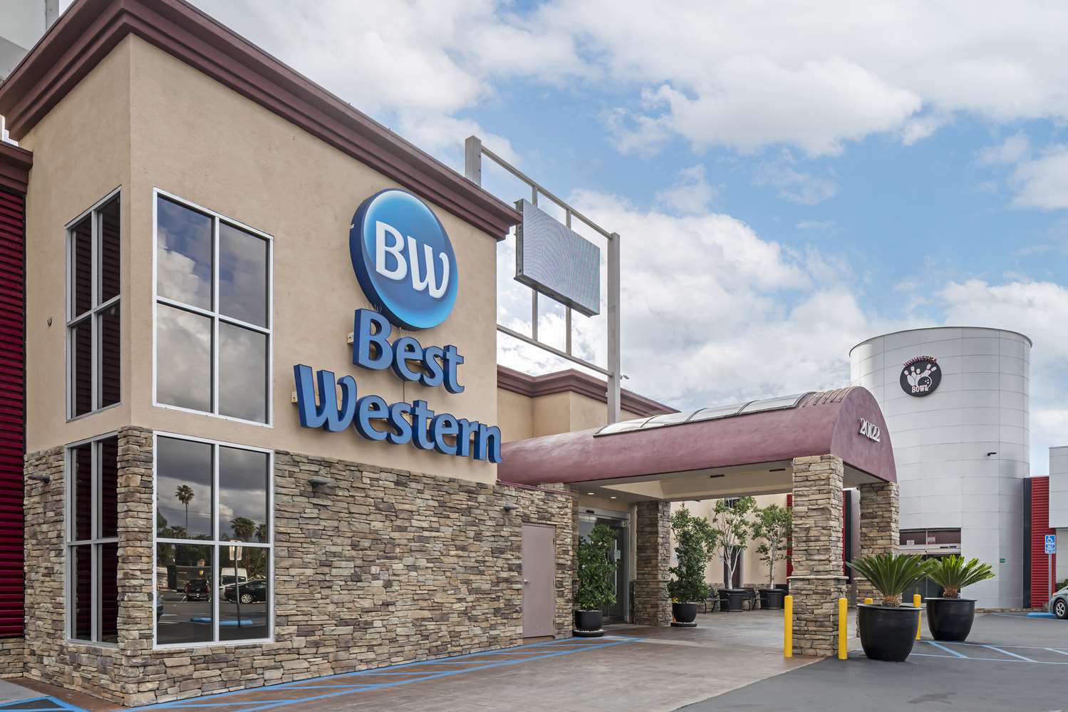 Best Western Canoga Park Motor Inn 43/44