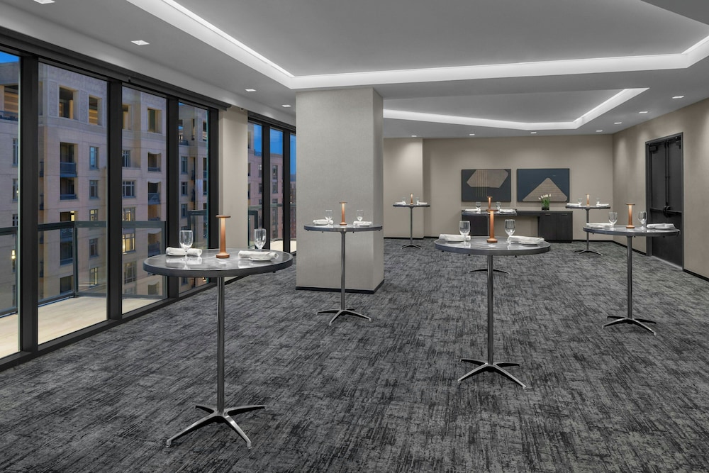 AC Hotel by Marriott Washington DC Capitol Hill Navy Yard 47/50