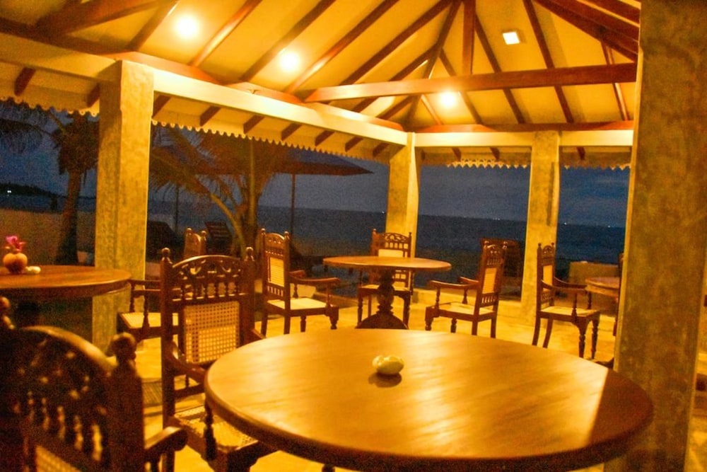 Oriental Rest Hikkaduwa 25/36