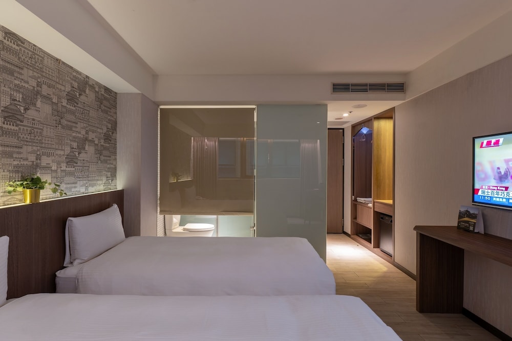 SUPERIOR, TWIN BEDS