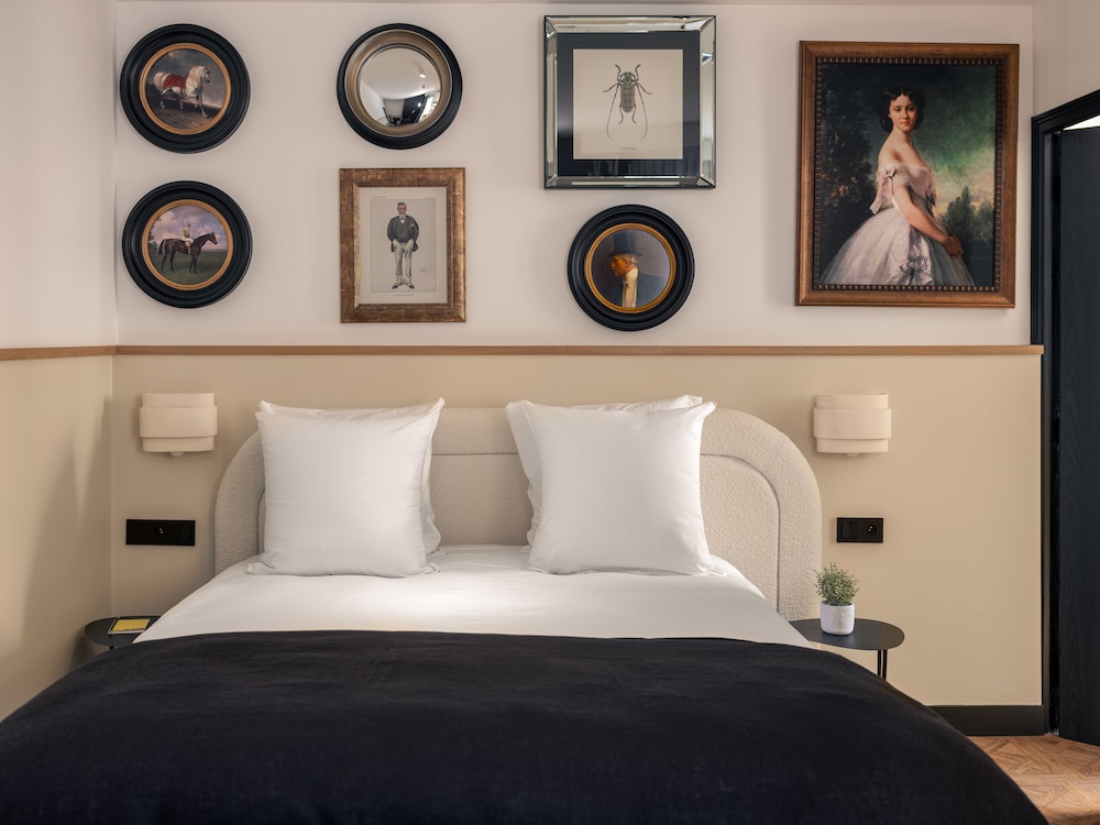 COMFORT, DOUBLE BED, TERRACE