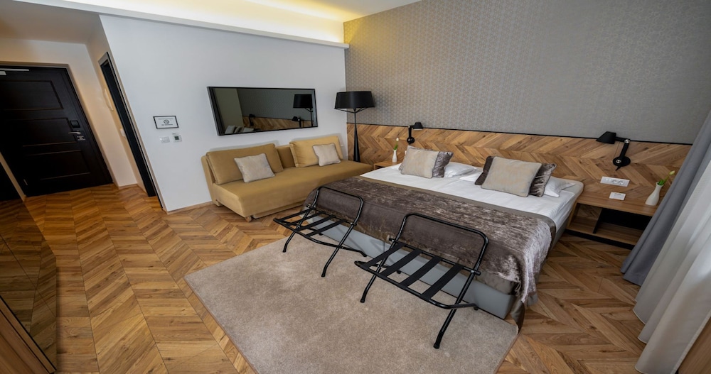 Urban Boutique Hotel Ljubljana 30/65