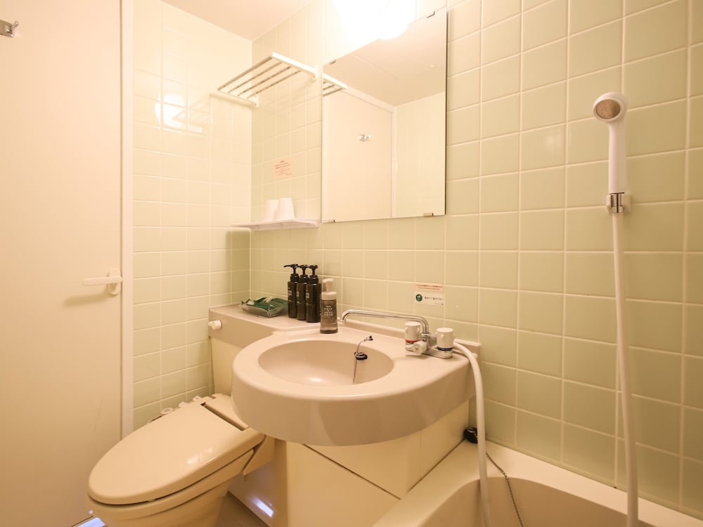 Hotel Route Inn Grantia Ishigaki 66/66