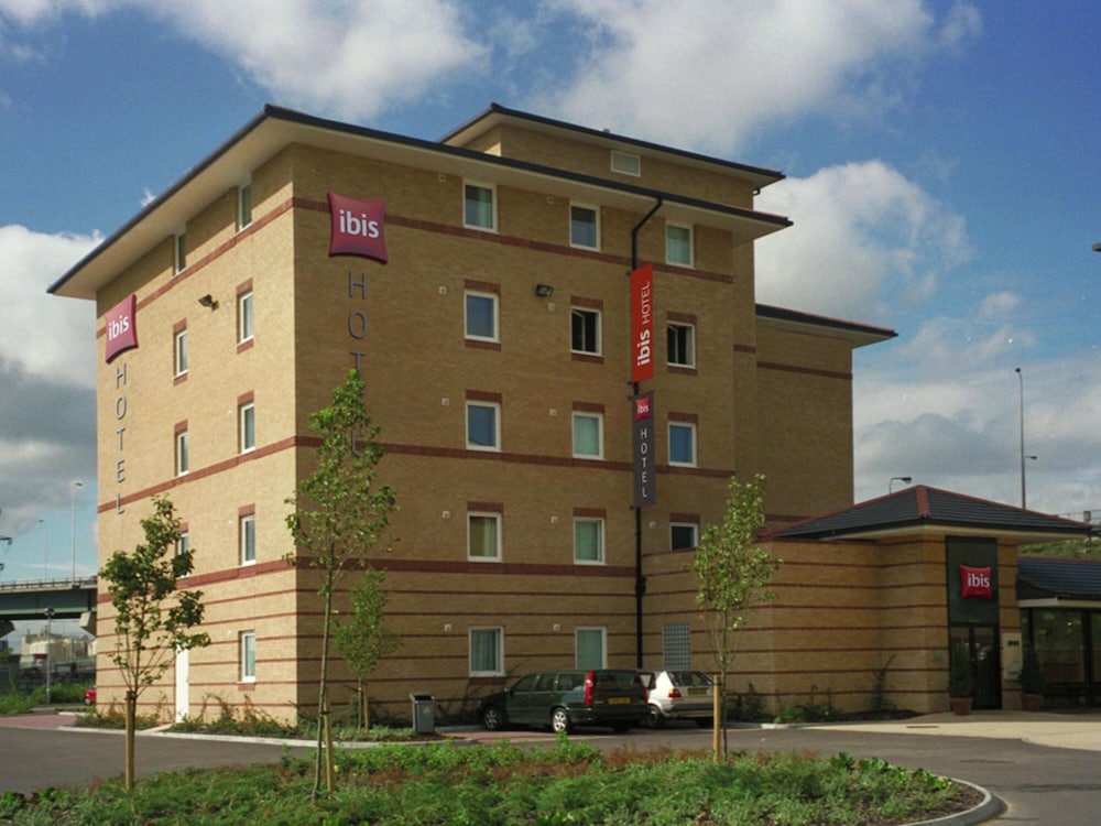ibis London Thurrock M25 2/64
