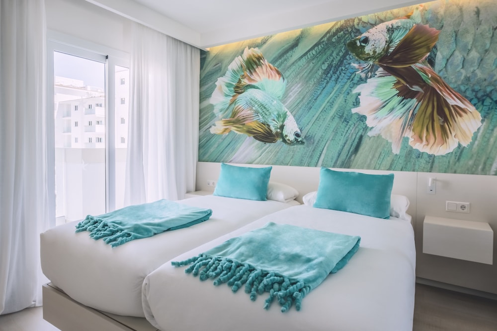 Iberostar Waves Alcudia Park 12/50