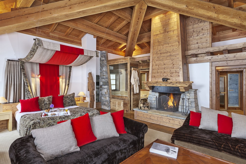 Hôtel Barmes De L'ours 40/47