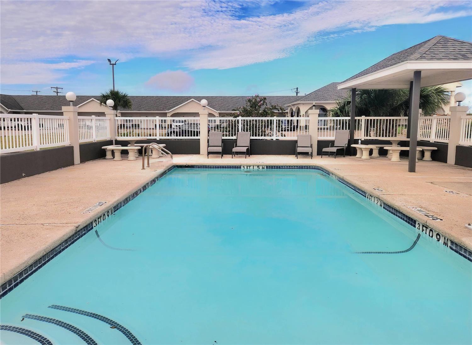 Days Inn By Wyndham Robstown 36/39