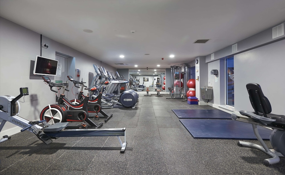 DOUBLETREE BY HILTON BRISTOL NORTH 29/47