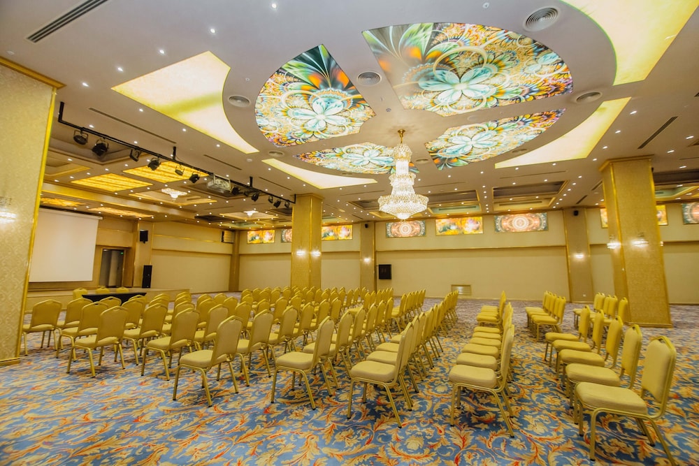 JRW Welmond Hotel & Casino Batumi 39/50