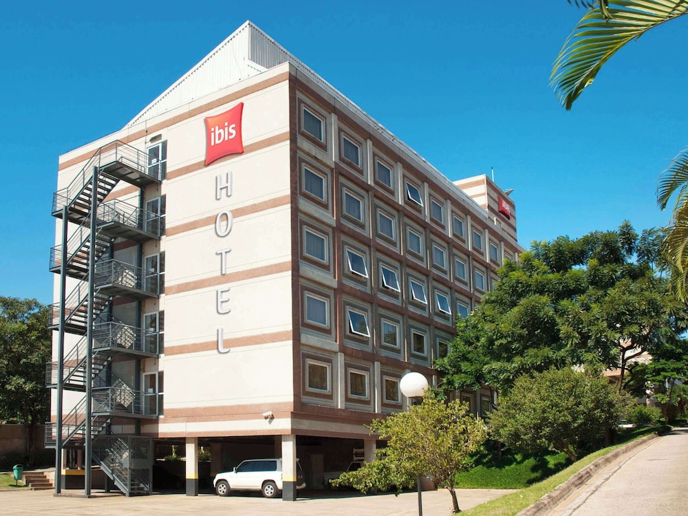 Ibis Paulinia 2/49