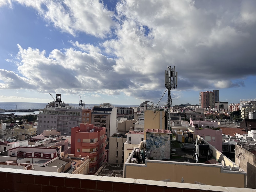 Hotel Atlantico Centro 51/52