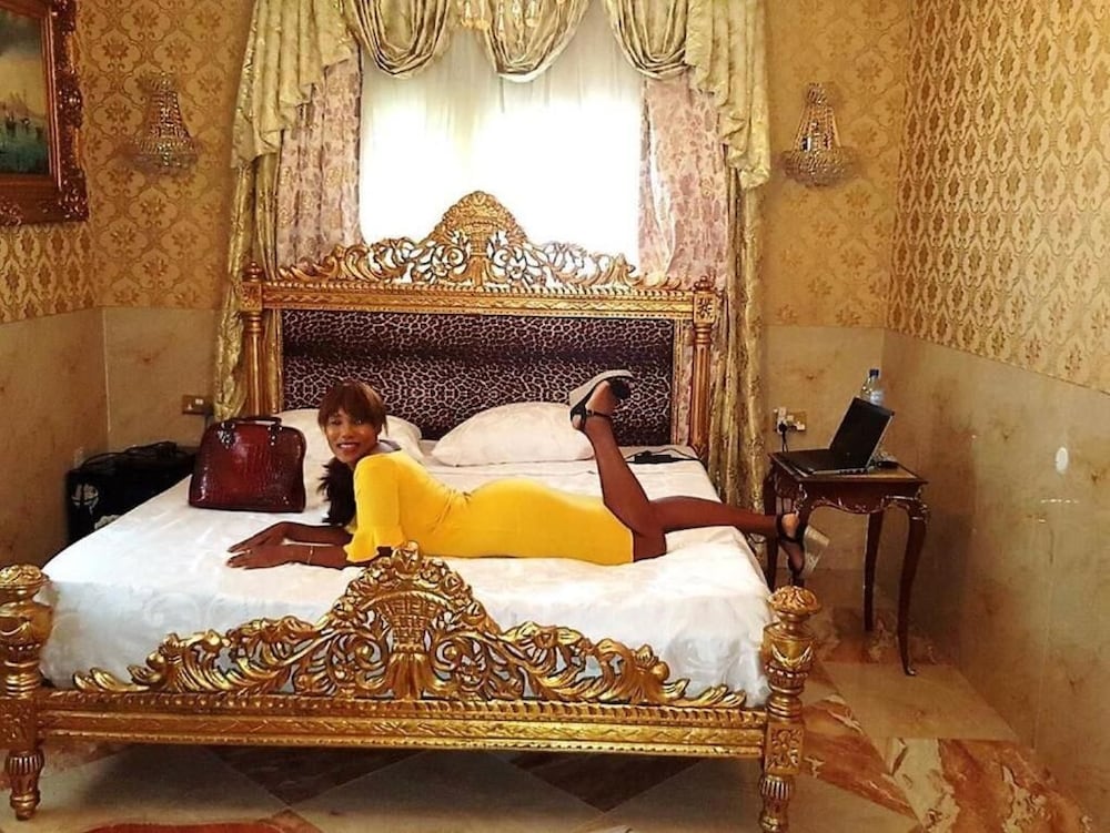 Grand Emperor Hotel 13/40