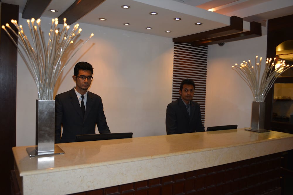 GRAND ORIENTAL HOTEL 6/60