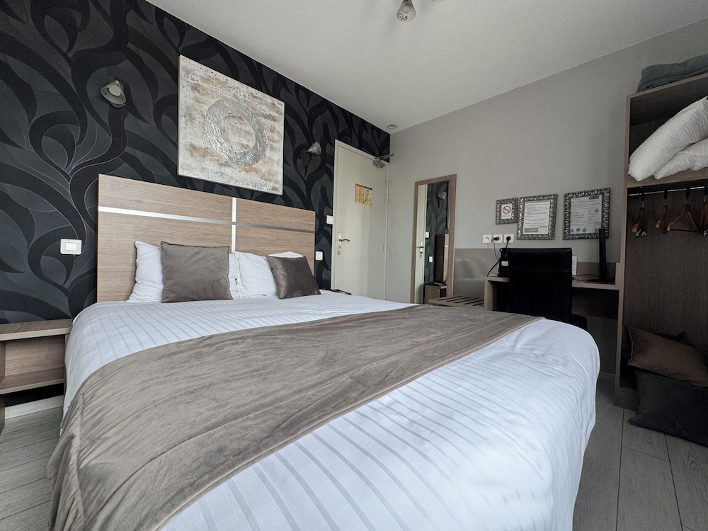 HOSTELLERIE DU CENTROTEL ET SPA 8/29