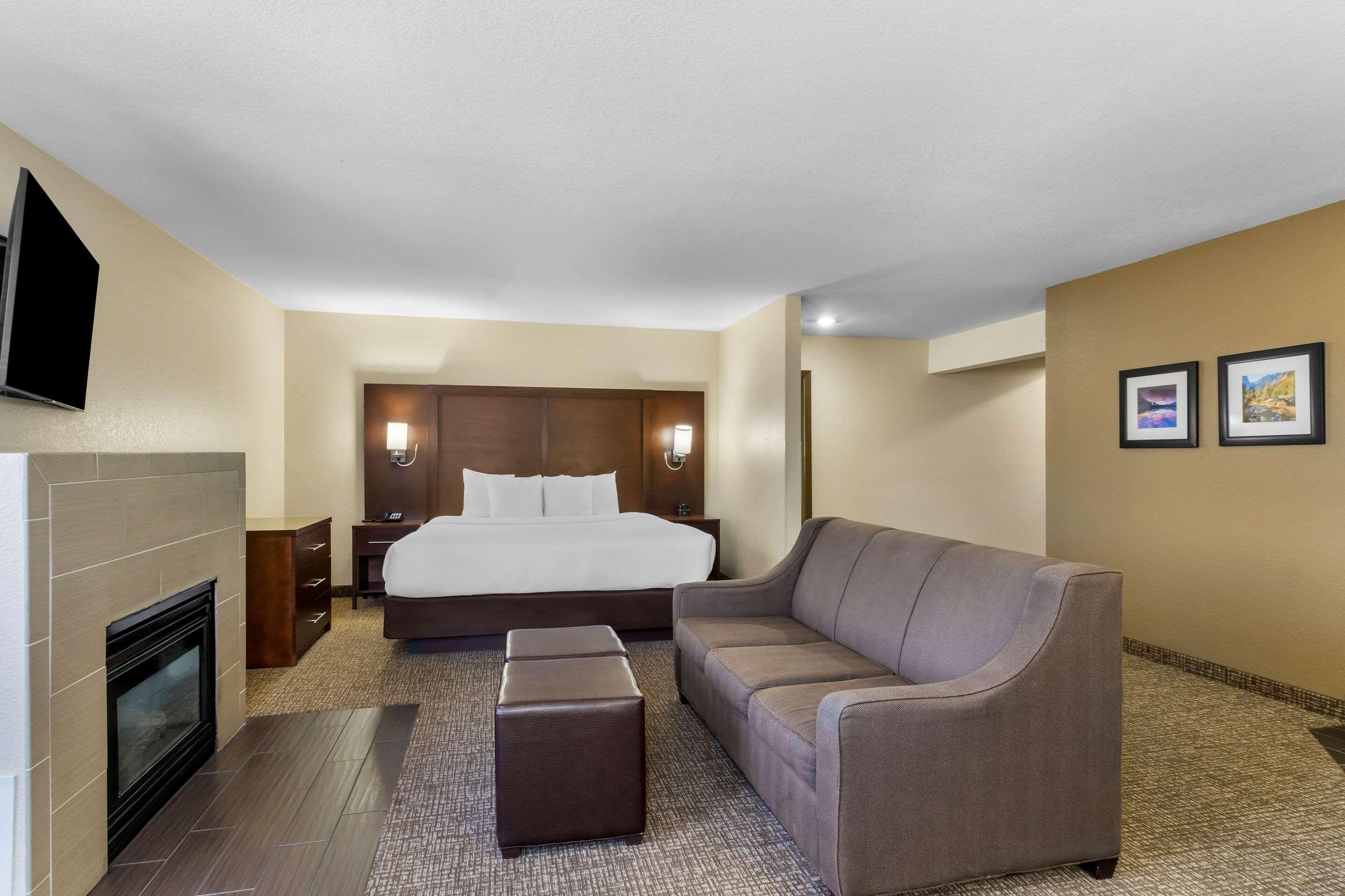 Upgrade, Suite, King Bed