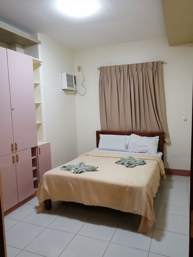 Manora Apartments And Guest House 18/66