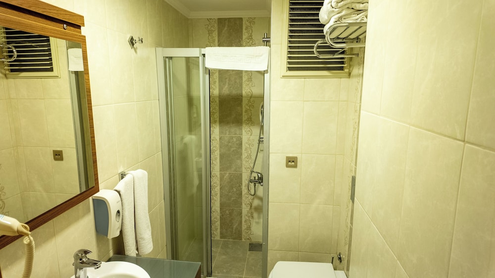 Cesmeli Kosk Hotel Silivri 43/50