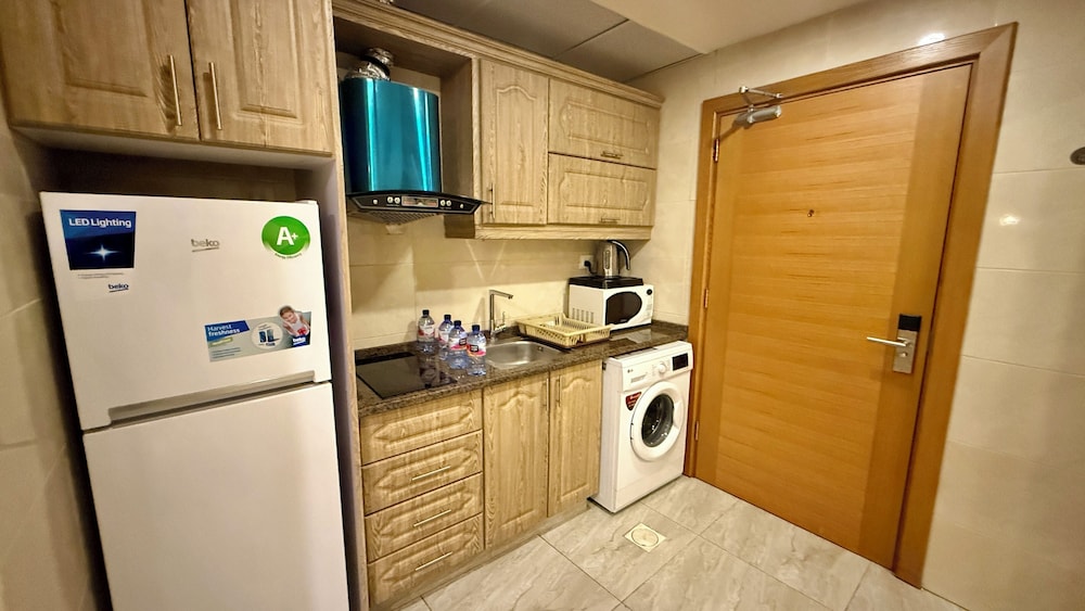 Jewheret Alswefiah Hotel Suites 45/45