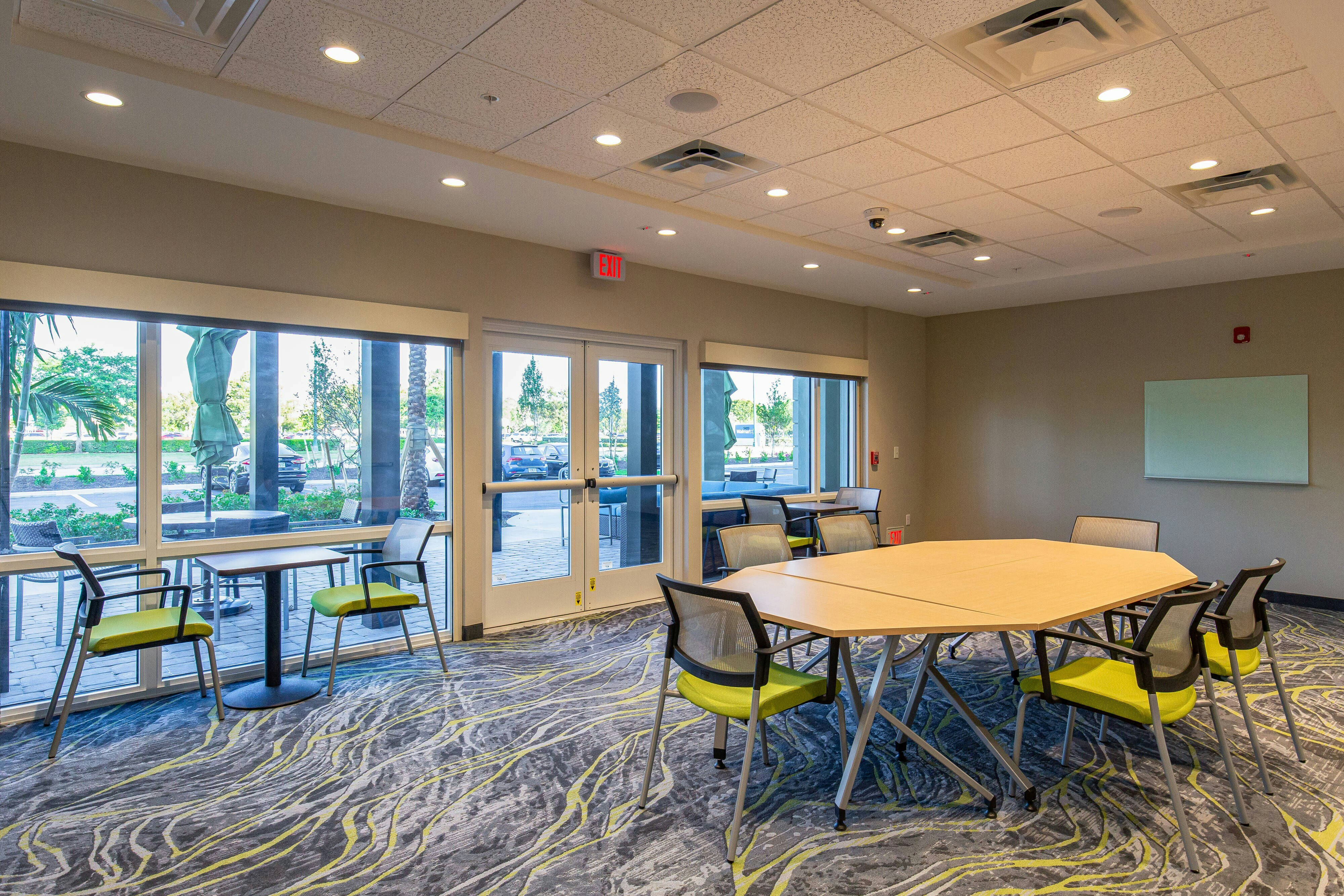 TownePlace Suites by Marriott Naples 39/44