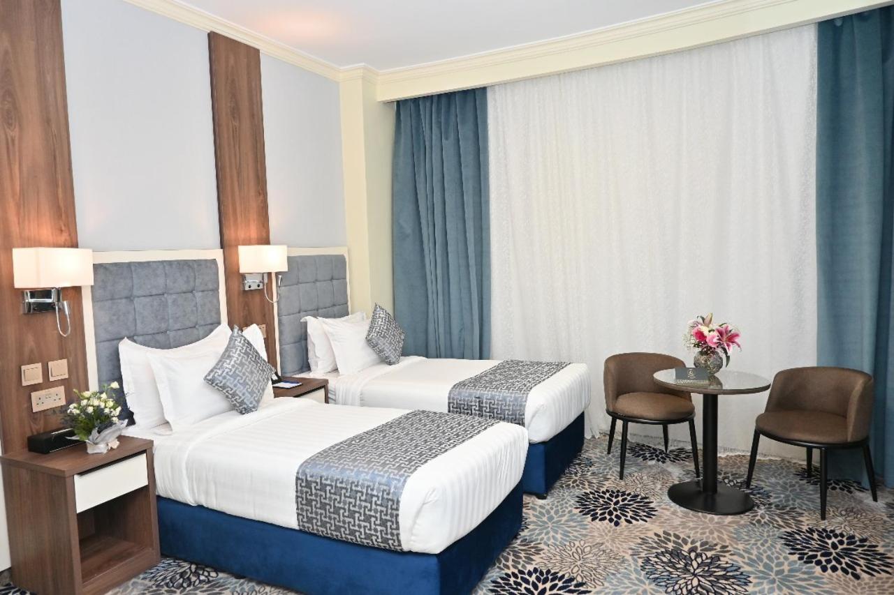 فندق كاسيل(Castle Hotel Madinah) 15/30