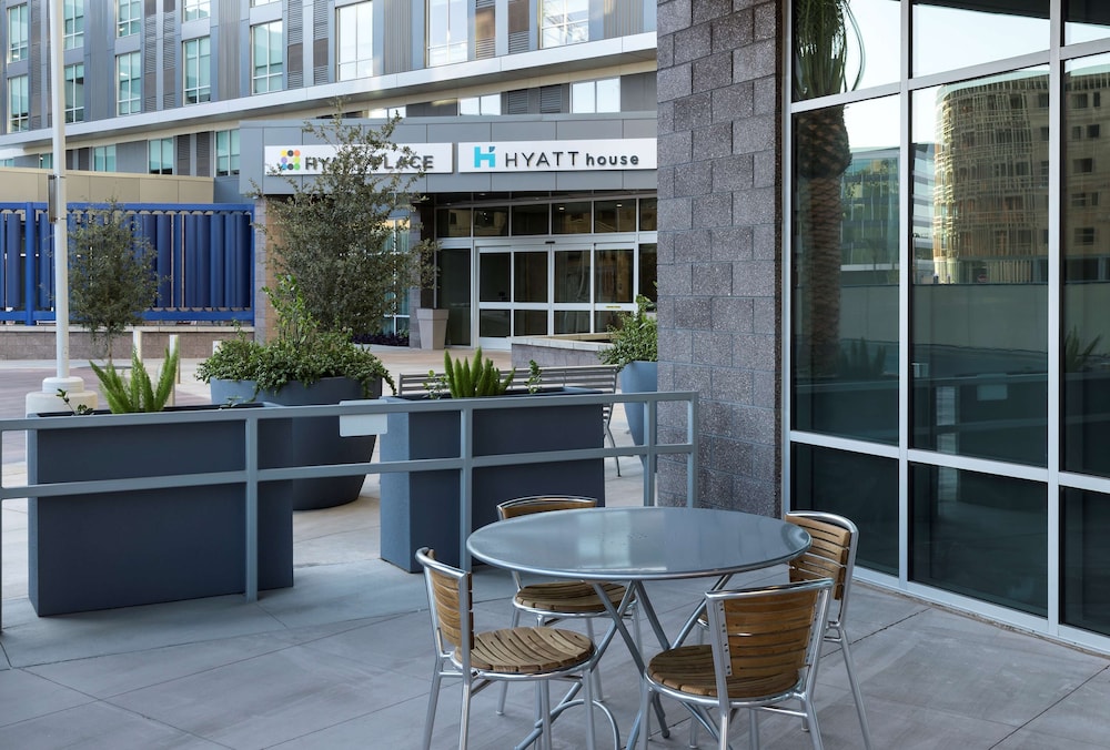 Hyatt Place Tempe/Phoenix/University 20/48