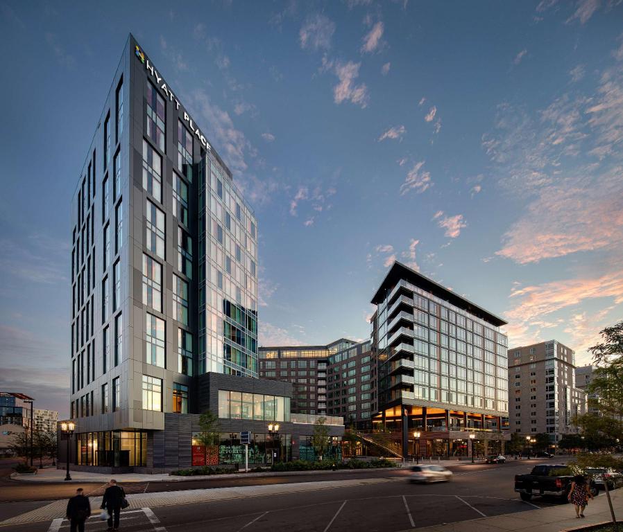 Hyatt Place Boston Seaport District in BOSTON - MA